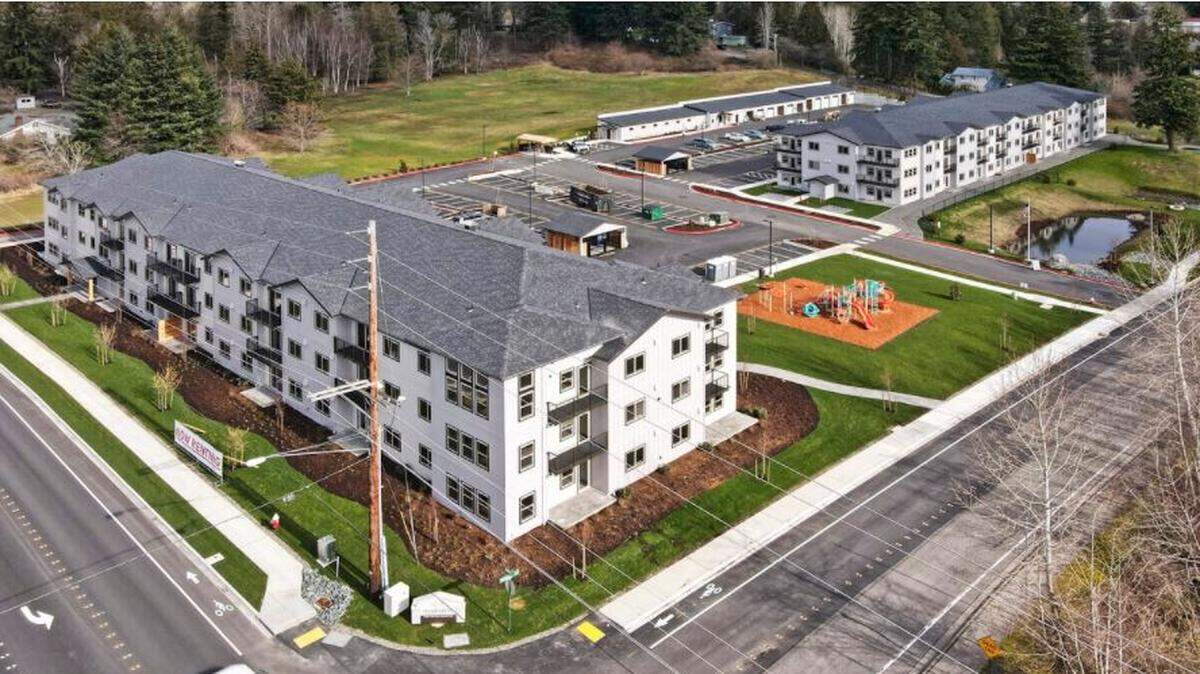 Cedar Grove, at 1300 Telegraph Road in Bellingham, offers 101 apartments from studios to three-bedroom, two-bath units. Each unit includes one reserved parking space and additional reserved parking can be rented. The complex also includes a playground, picnic area, pond and pet play area.