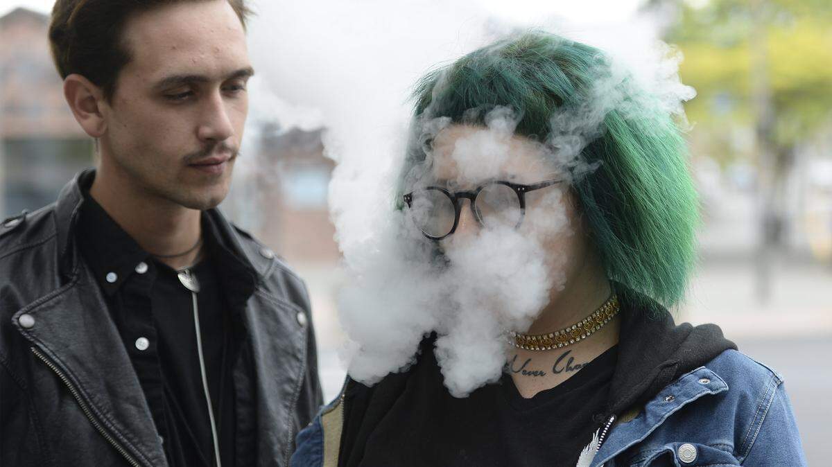 Washington state lawmakers are considering legislation that would raise the age to buy e-cigarettes from 18 to 21.