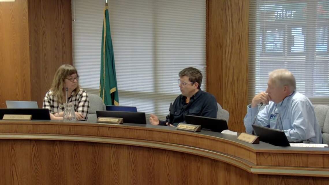 Port of Bellingham resolution limits ICE activity on port-owned property
