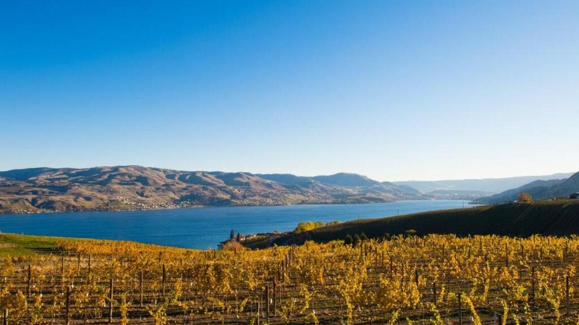 Two Washington state spots named among 11 best lakes to visit in America