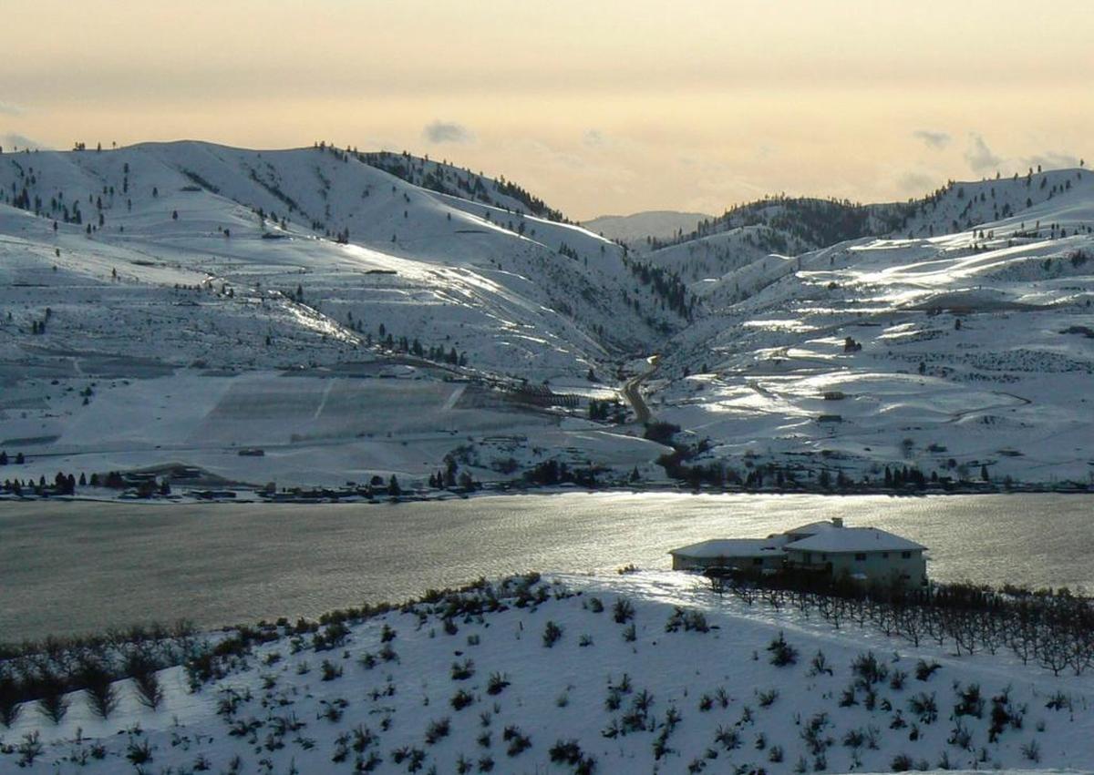 With its open fields and hills, the area around Lake Chelan offers panoramic beauty year-round.