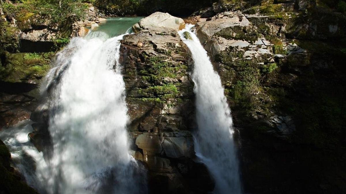 Nooksack Falls is on the Nooksack River, east of Glacier.