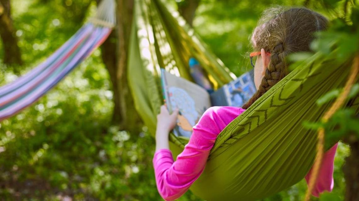 Try these tips to help your child stay ready to learn and avoid the ‘summer slide’