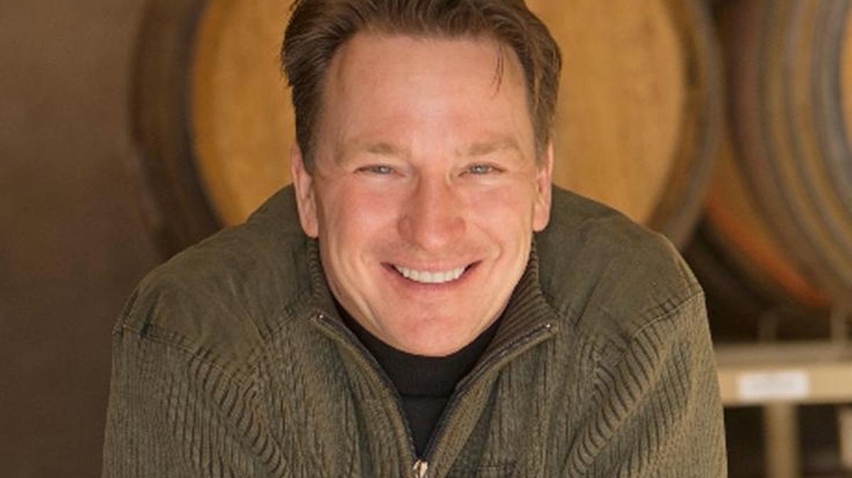 Joe Dobbes, who grew up in Oregon, trained in Europe before returning to his home state in 1989 to make wine for producers such as Willamette Valley Vineyards and Hinman Vineyards. He launched Dobbes Family Estate and Wine By Joe in 2002.