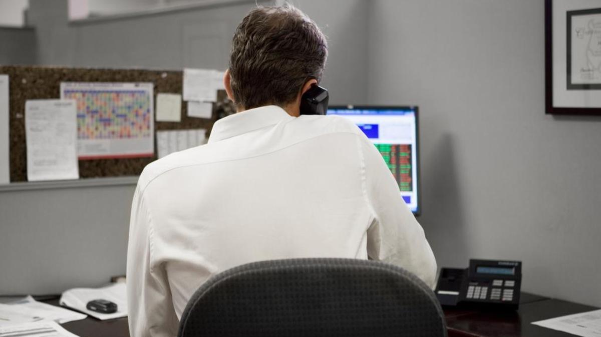 According to the American College of Sports Medicine, occupational, environmental and technological advances have resulted in a workforce that is chair based.