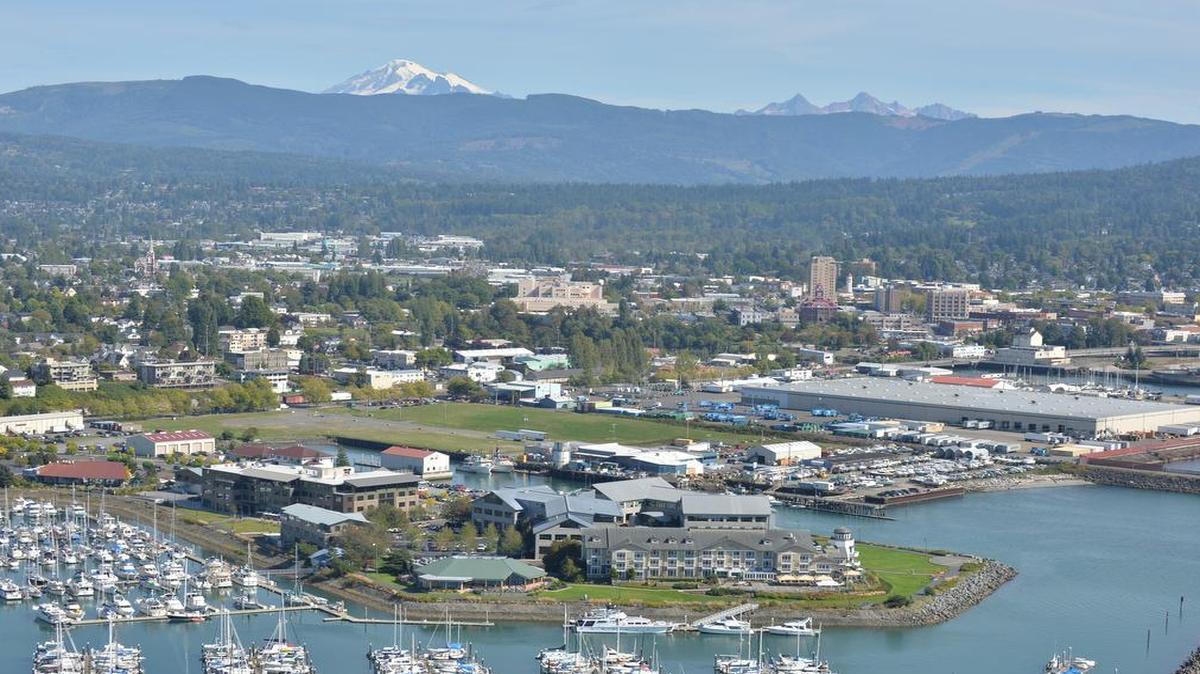 
Squalicum Harbor and recent development on Bellwether Way bring a commercial and recreational focus to Bellingham’s central waterfront.
