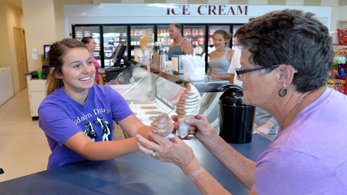 Edaleen Dairy dishes up more than 50 flavors of ice cream