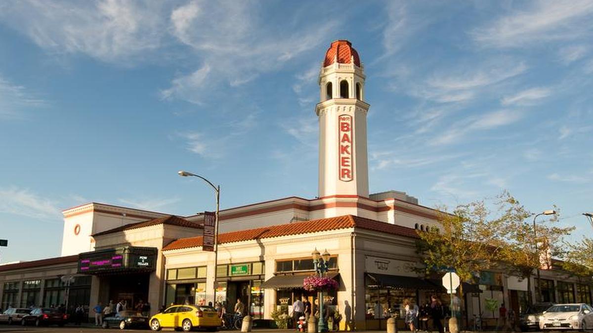 
Built in 1927, Mount Baker Theatre combines lovlingly preserved history with updated entertainment facilities.
