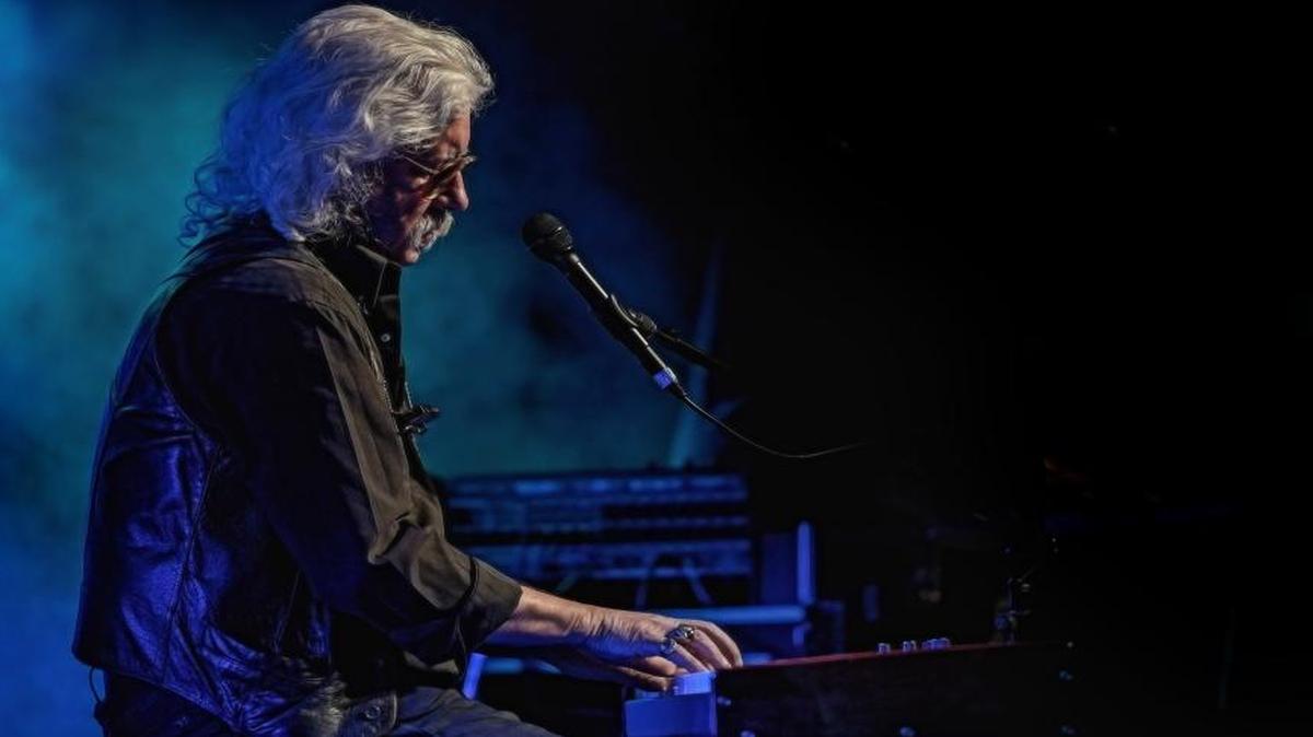 Arlo Guthrie and his band perform April 20 at Mount Baker Theatre.