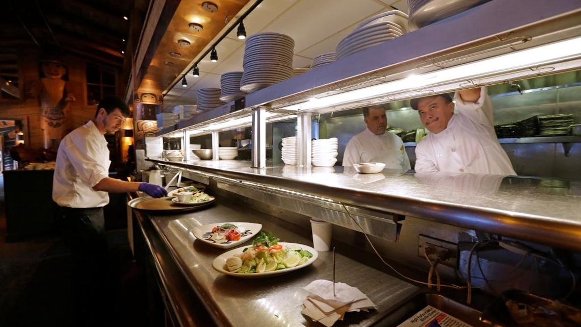 Restaurants have changed how tips work, and waiters nationally are furious
