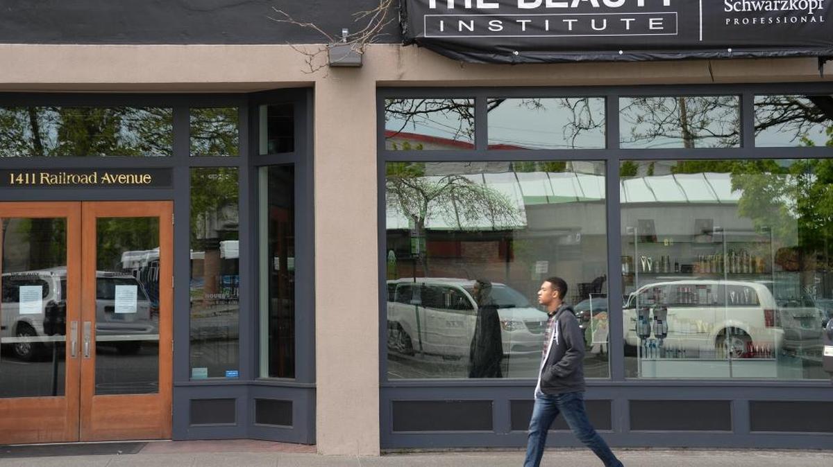 The Beauty Institute-Schwarzkopf Professional cosmetology school is not taking any students at the moment, according to a sign posted in the school’s front door, Wednesday, May 10, 2017. Beauty schools in Everett are considering transfers.