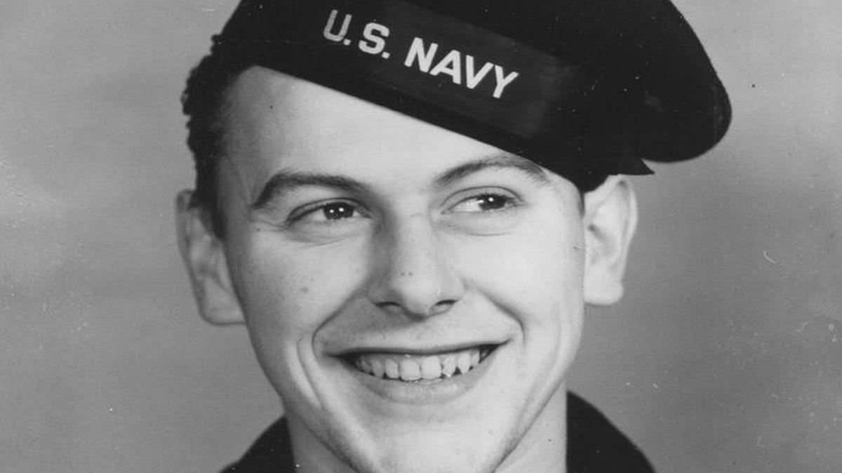 Born in Seattle, Winston “Win” Inslee joined the U.S. Navy in 1942 after finishing his second year of college in Iowa.