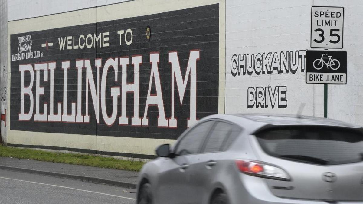 Welcome to Bellingham sign on Boulevard Street.