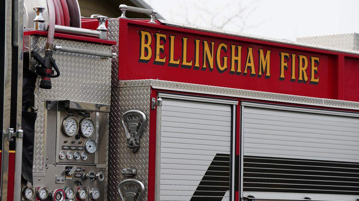 There were more than 70 calls to 911 reporting a sulfur-like odor Wednesday night, with many expressing concern about a possible a gas leak.