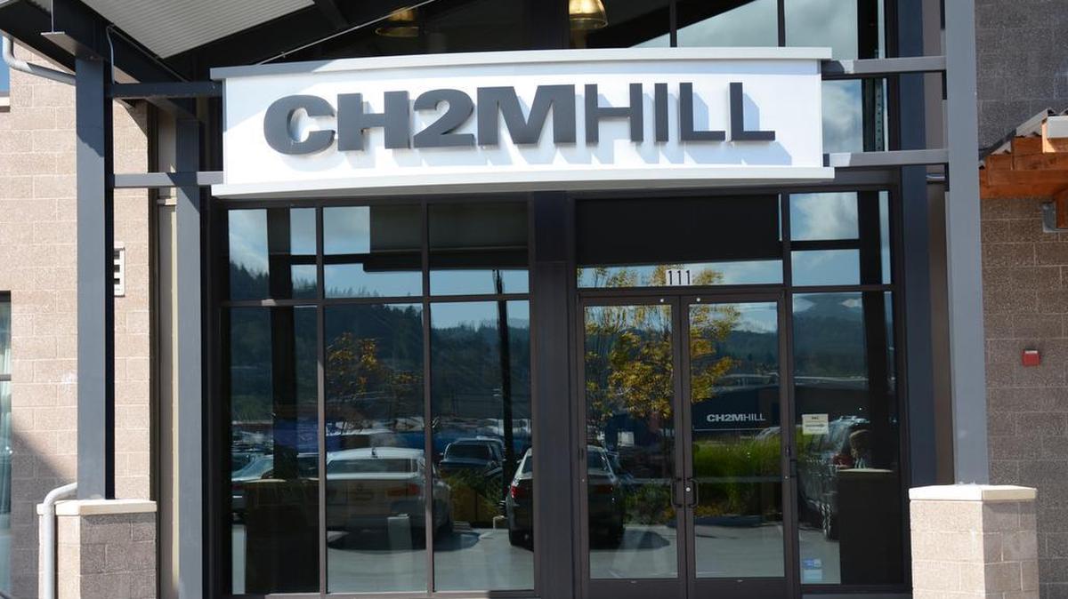 The CH2M Hill office on the Bellingham waterfront will close, the company told its 120 employees on Monday, Sept. 21.
