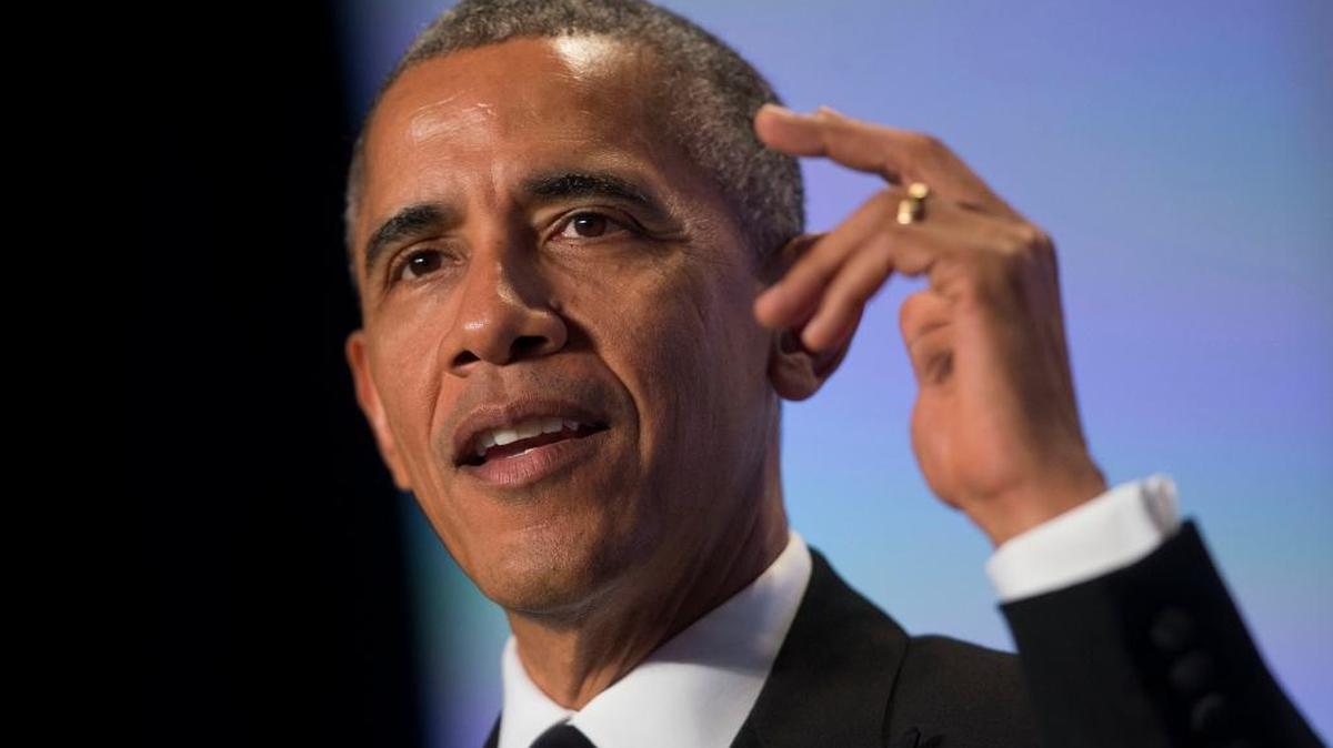 President Barack Obama on Thursday, May 5 commuted the prison sentences of 61 people serving time for drug-related offenses. Most will be released July 28. The action is part of a broader effort to overhaul the criminal justice system and ease punishments for nonviolent drug offenders.