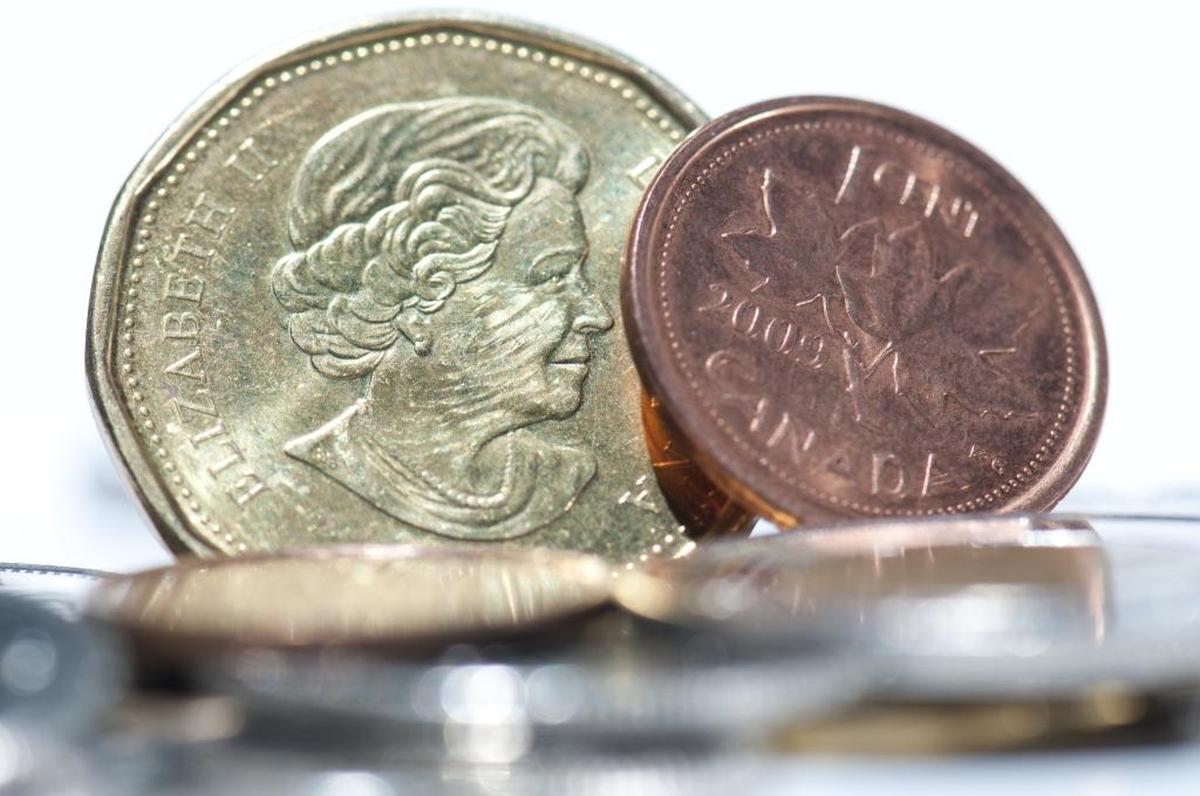 The Canadian dollar has been on a roller coaster ride in 2015, dropping below 70 cents compared to the U.S. dollar, but began a rally in late September.