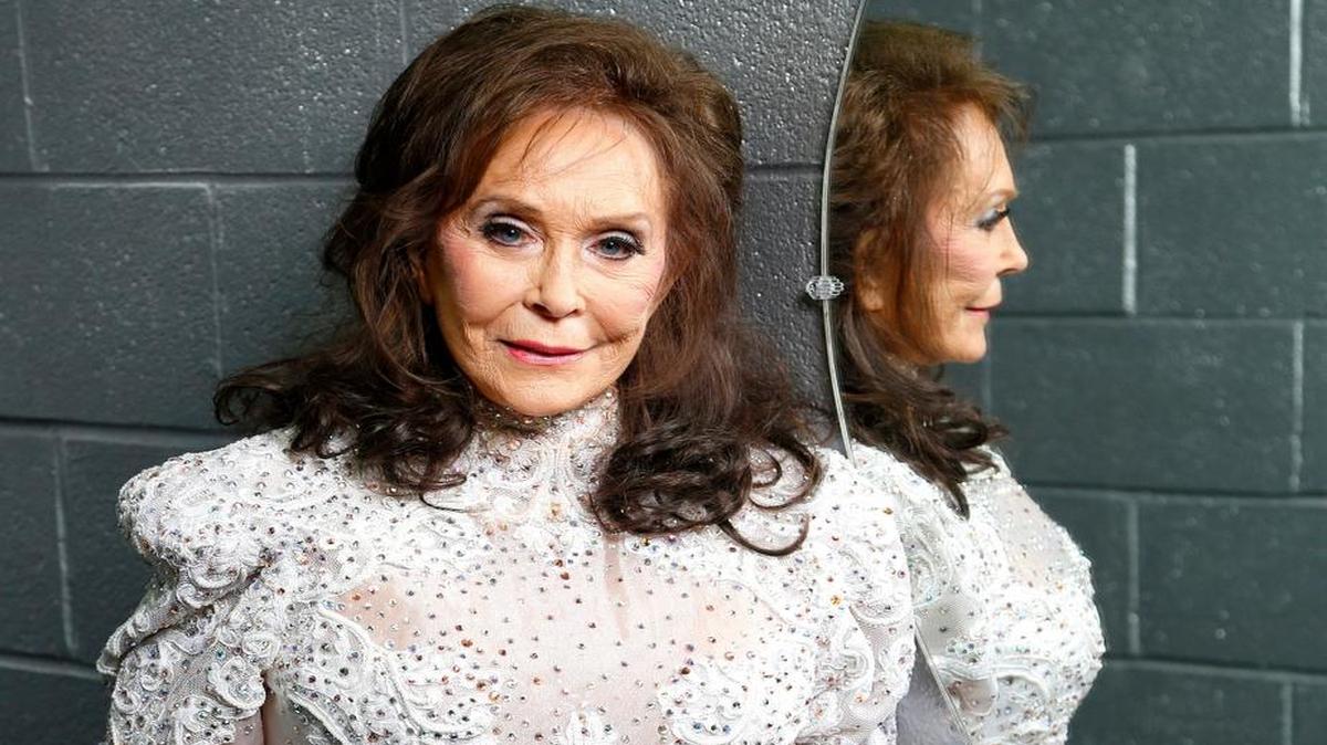 In this Feb. 10, 2016 photo, Loretta Lynn poses for a photo at the Municipal Auditorium in Nashville, Tenn. The country icon’s Appalachian musical roots are explored on a new “American Masters” documentary on PBS as well as her first new studio album in a more than a decade, “Full Circle,” both debuting on March 4.