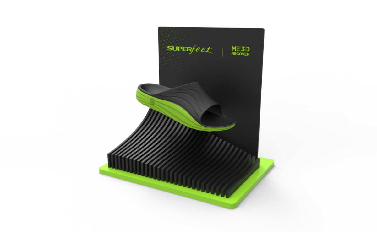 A look at Superfeet’s new recovery sandals for runners. The sandals are custom fit to the individuals’ feet based on data collected by Superfeet’s FitStation.