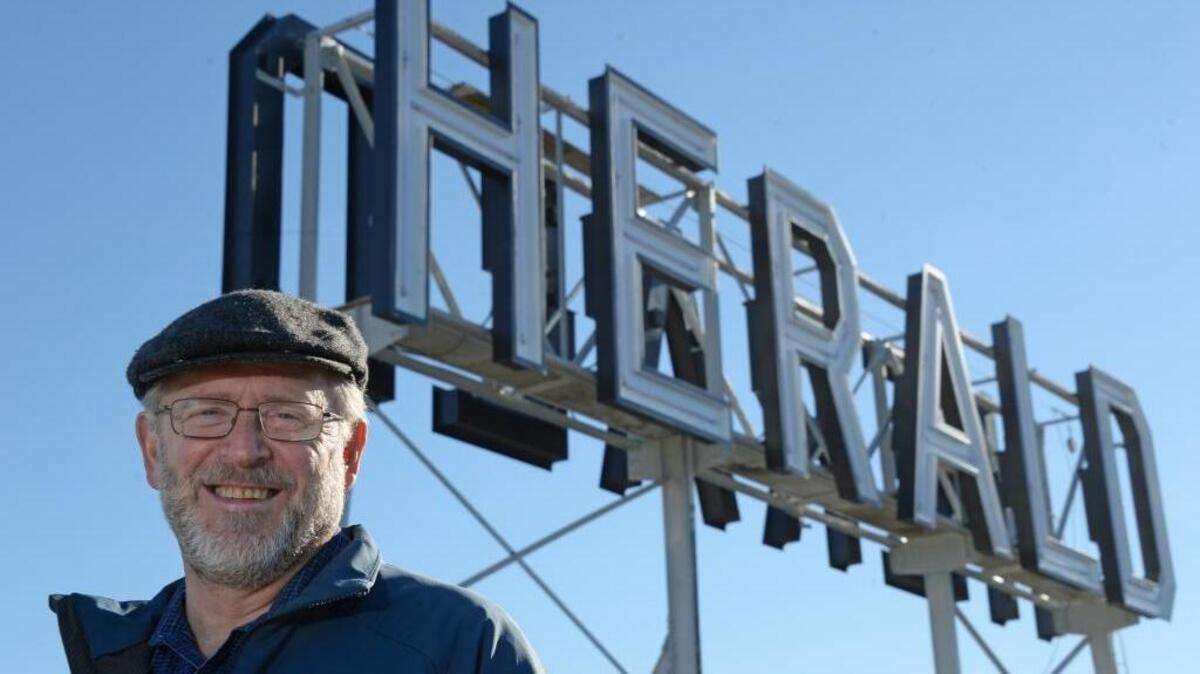 Dean Kahn, The Bellingham Herald reporter, editor and columnist, Oct. 11, 2016.