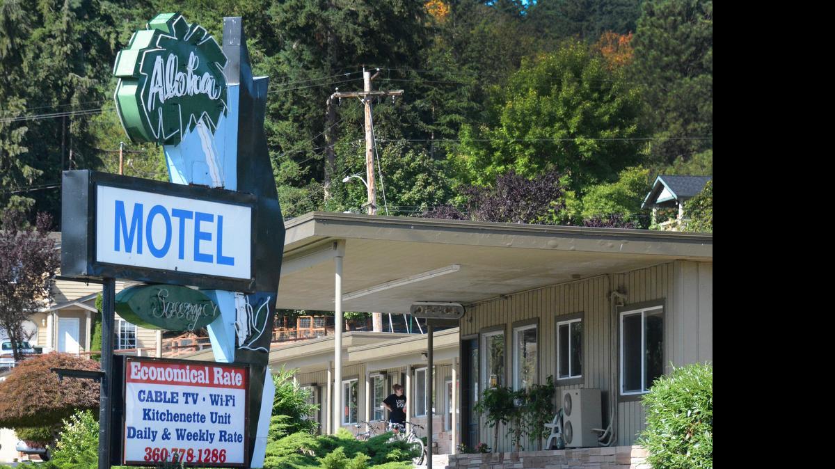 
The Aloha Motel on Samish Way in Bellingham is shown Tuesday, July 28, 2015. The city has agreed with the owners to buy the condemned, drug-contaminated property for $1.58 million and raze it.
