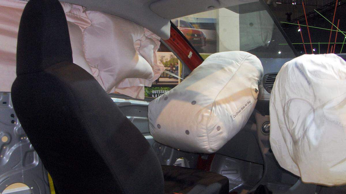 Many modern vehicles have 10 air bags or more.