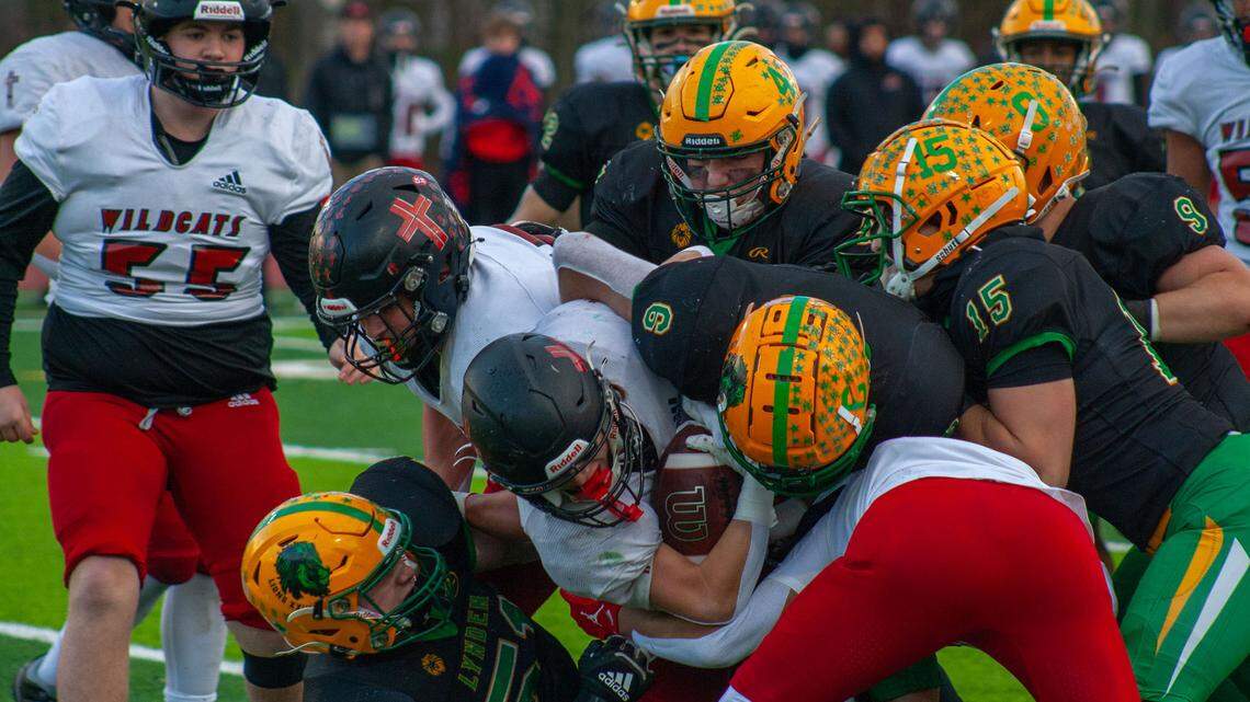 Prep Football Roundup: Here’s how the season ended for Whatcom County playoff teams