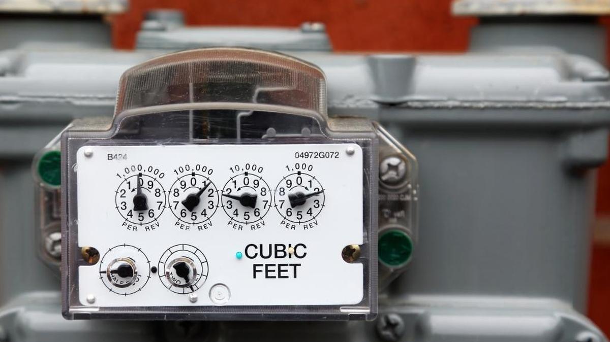 Washington residents are forced to bear the brunt of nationwide high gas prices with higher utility bills starting Nov. 1.