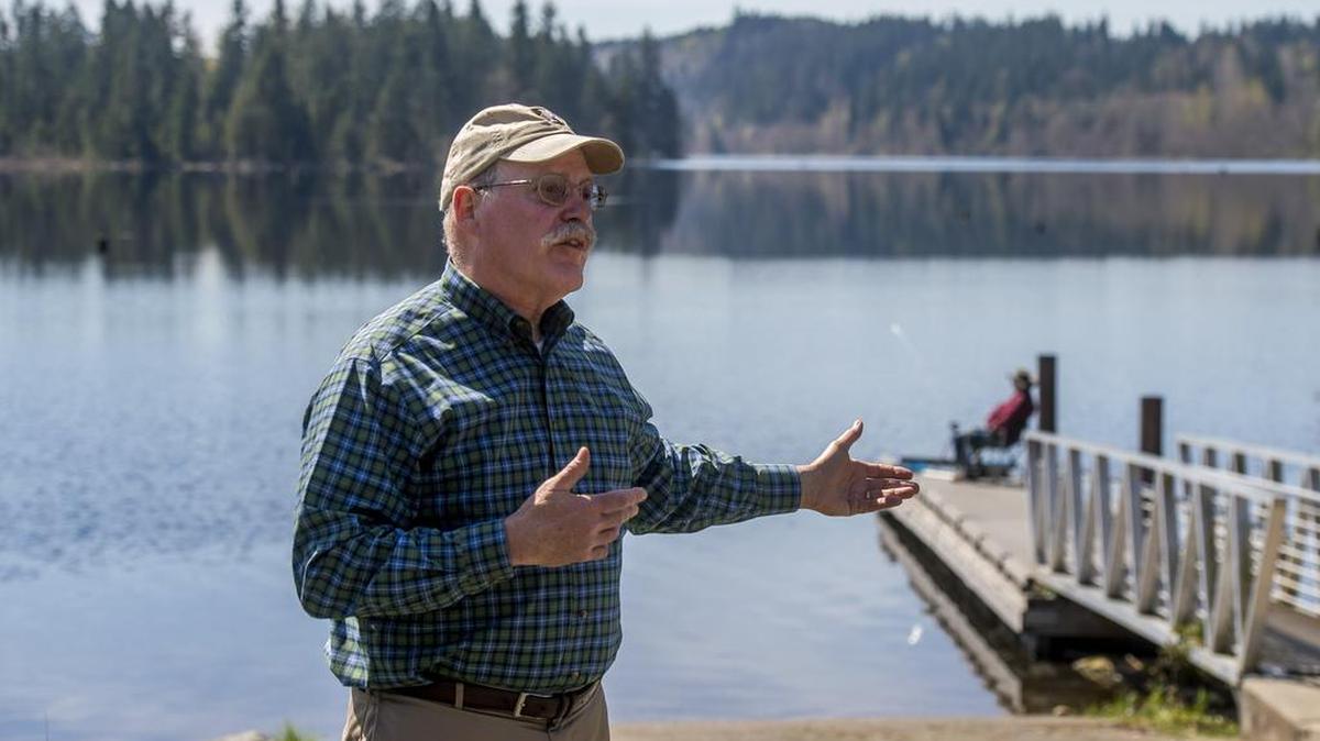 Bill Pickard talks about the virtues of Lake Kapowsin at a crew rowing venue, March 31, 2016.