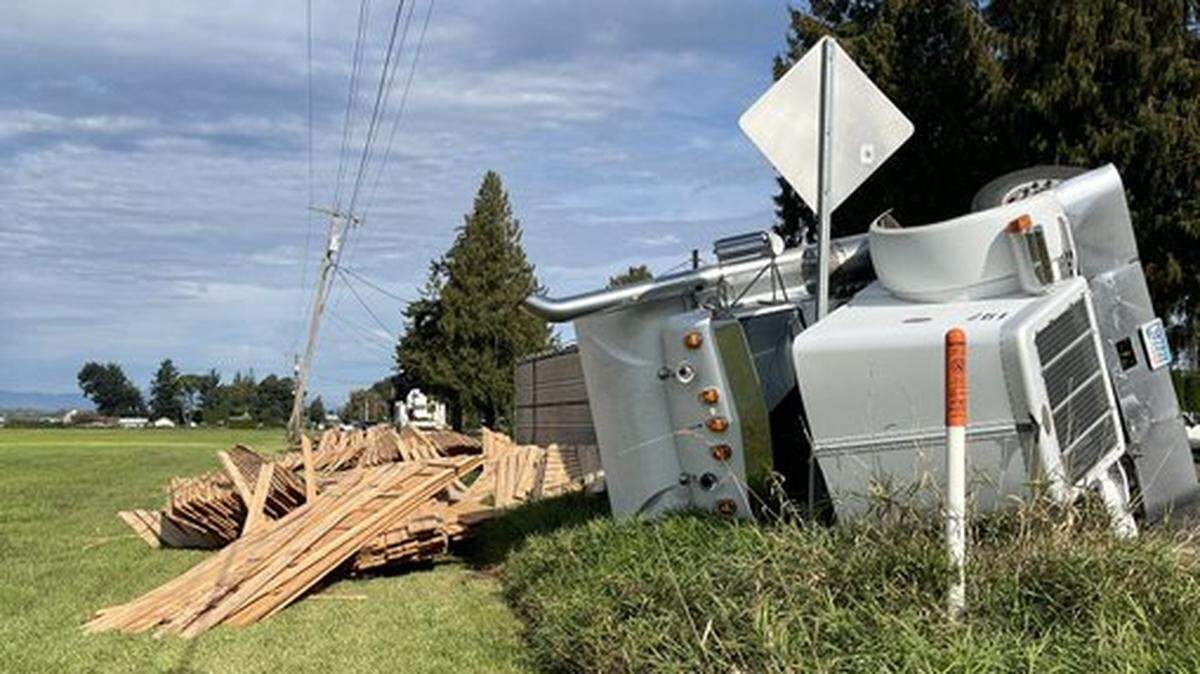 Lumber truck crashed on State Route 9 north of Everson closing the road. No injuries have been reported.