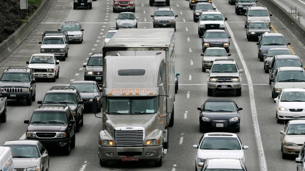 Northbound traffic on Interstate Highway 5 moves slowly toward downtown Seattle on Aug. 8, 2007.