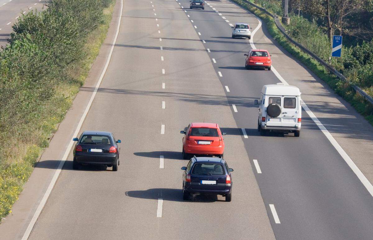 Fresno is one of the top 10 cities in the United States for speeding drivers, according to a new LendingTree study.