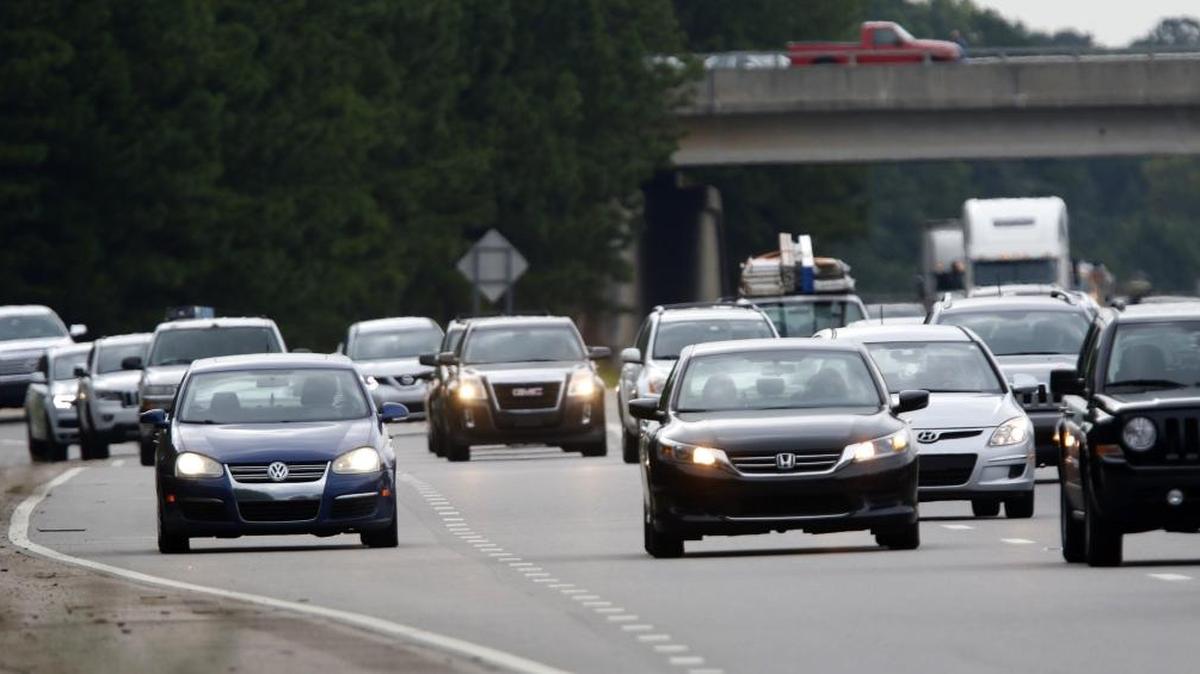 Though Washington law says it is the primary responsibility of the driver merging onto a freeway to do it safely, it’s more of a team activity.