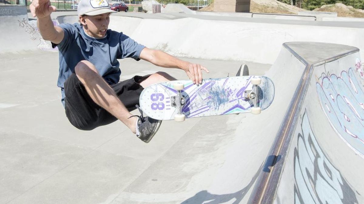 Tanner Hinrichs rides his skateboard at Bellingham Skate Park before heading to work on Aug. 27, 2015. Skateboarders are treated like pedestrians on roads in Washington state, but local jurisdictions, including the city of Bellingham, have their own restrictions.