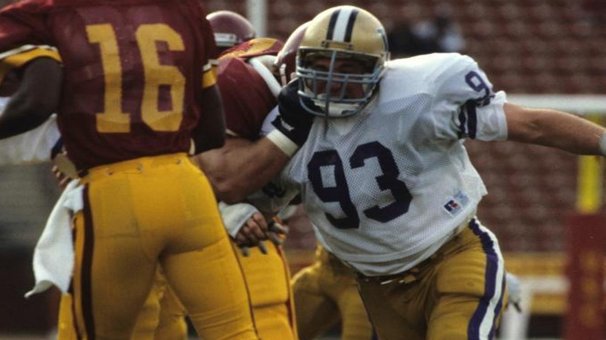 Former University of Washington defensive tackle Steve Alvord, who grew up and once against lives in Bellingham, is part of the 1984 football team that will be inducted into the Husky Hall of Fame Sunday, Oct. 23.