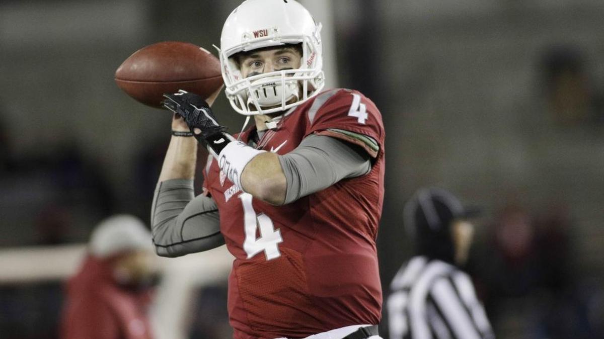 Washington State quarterback Luke Falk threw for 4,566 yards and 38 touchdowns last season.