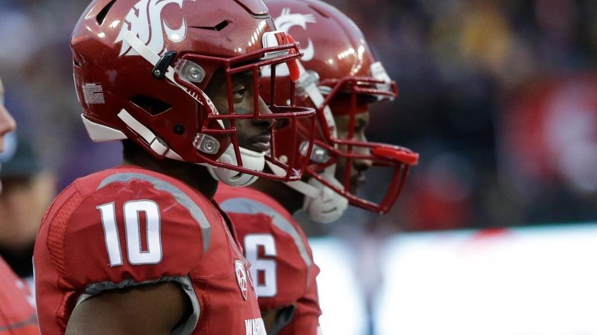Washington State defensive back Kirkland Parker (10) stands on the sideline during the NCAA college football game against Washington, Friday, Nov. 25, 2016, in Pullman, Wash. Washington beat Washington State, 45-17.