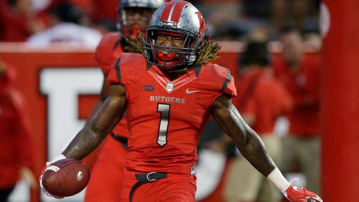 
Rutgers wide receiver Janarion Grant (1) celebrates in the end zone during an NCAA college football game against Washington State, Saturday, Sept. 12, 2015, in Piscataway, N.J.
