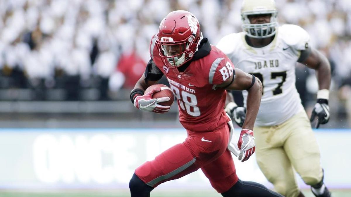 Washington State wide receiver C.J. Dimry (88) runs with the ball during the second half of an NCAA college football game against Idaho in Pullman, Wash., Saturday, Sept. 17, 2016.