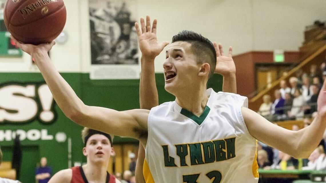 Lynden flips switch at half, advances to basketball state tourney