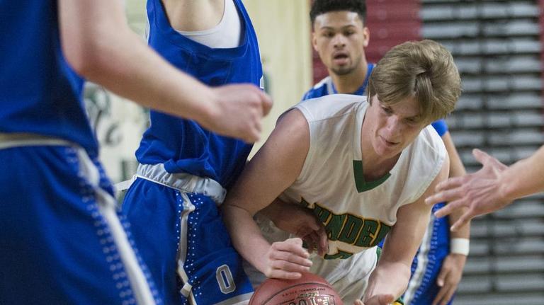 Lynden finishes 3rd at 2A Hardwood Classic