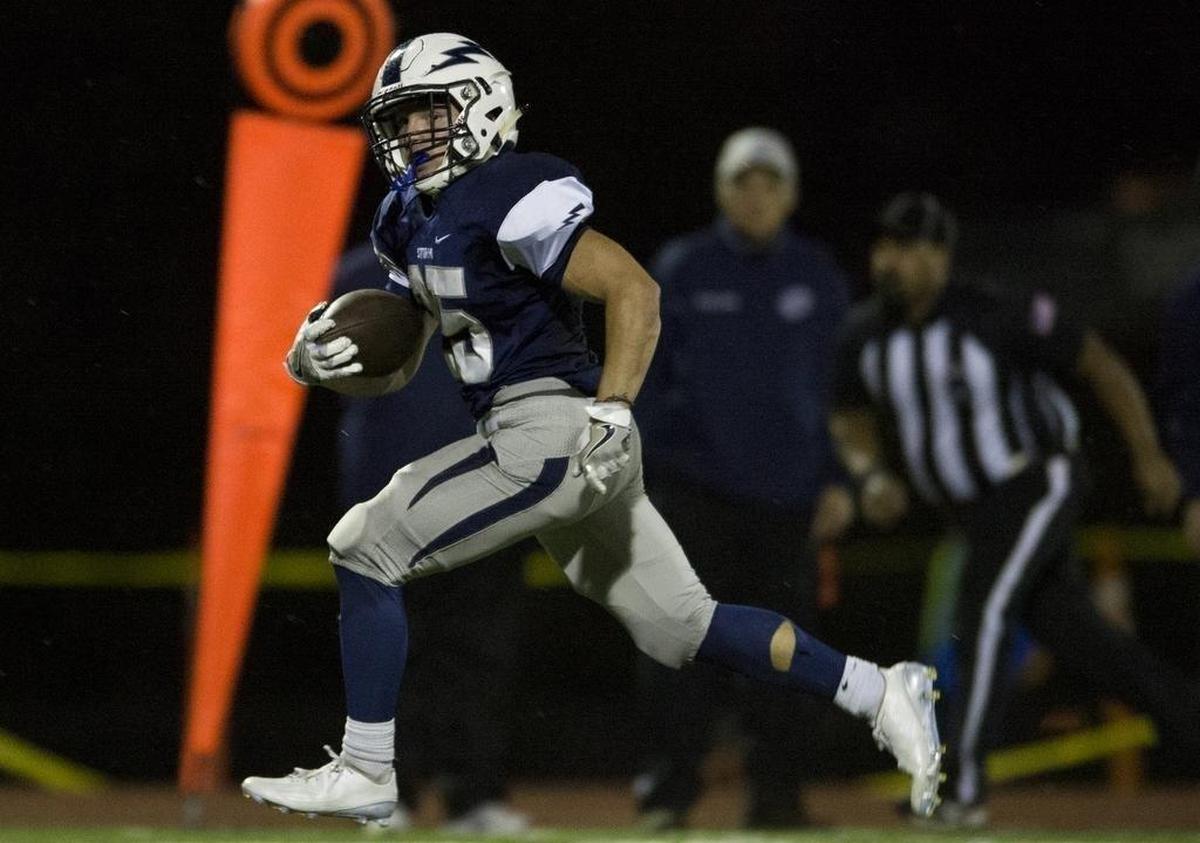 Squalicum’s Triston Smith leads Whatcom County with 1,143 yards rushing through six weeks.