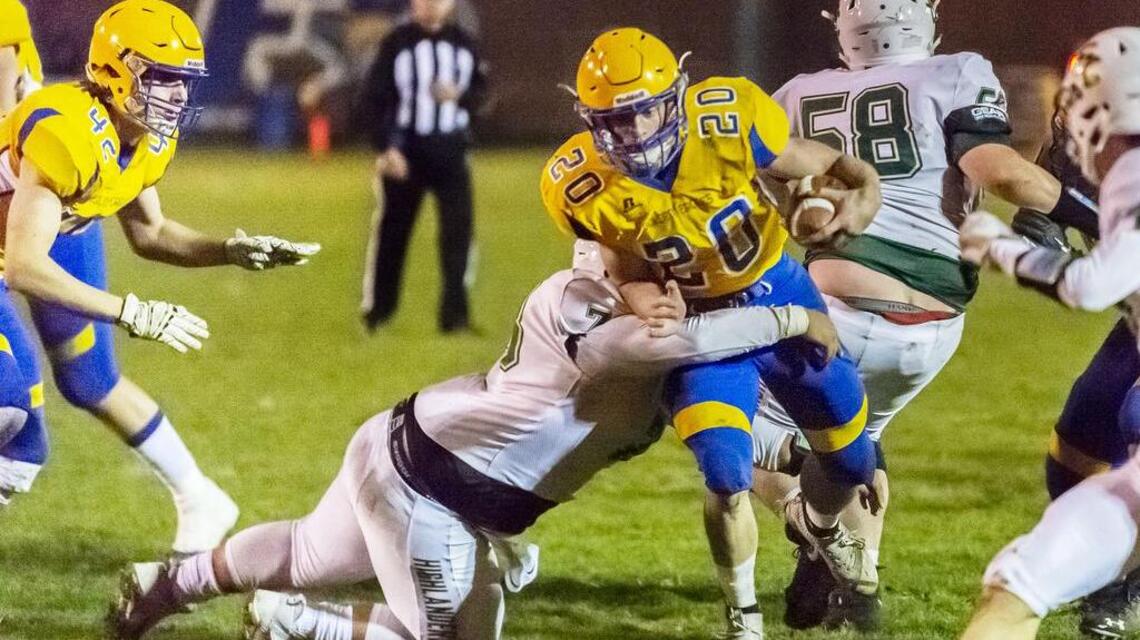 High school roundup: Ferndale advances with big-play offense, ferocious defense