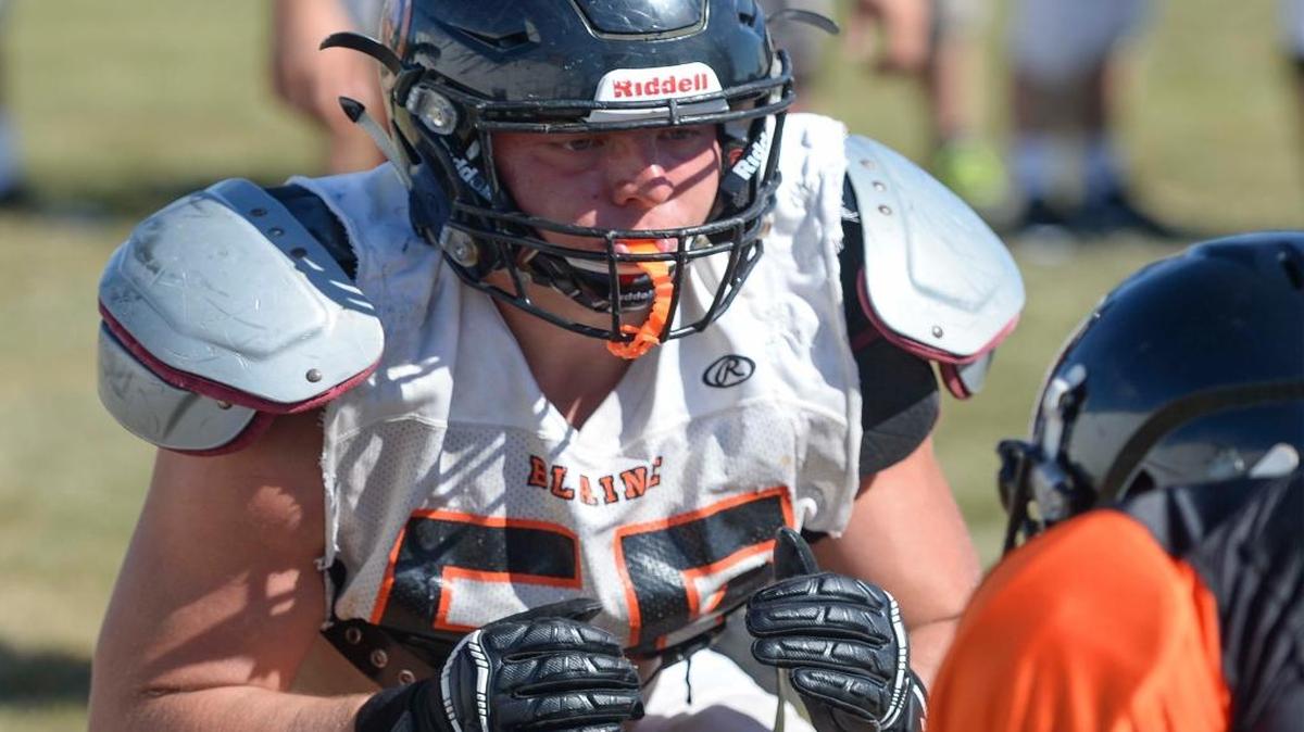 Blaine senior lineman Porter Schmidt goes through drills in practice Aug. 24.