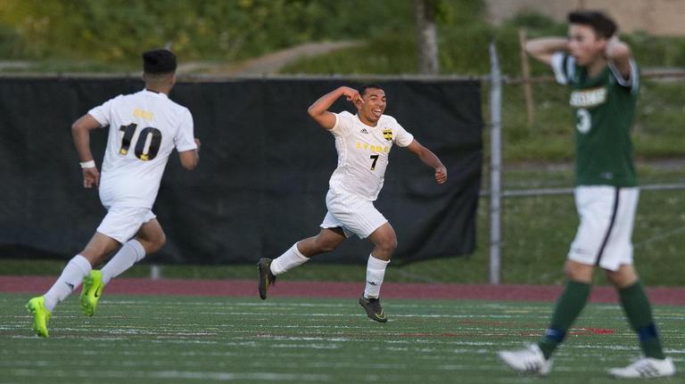Sehome vs. Lynden soccer gallery