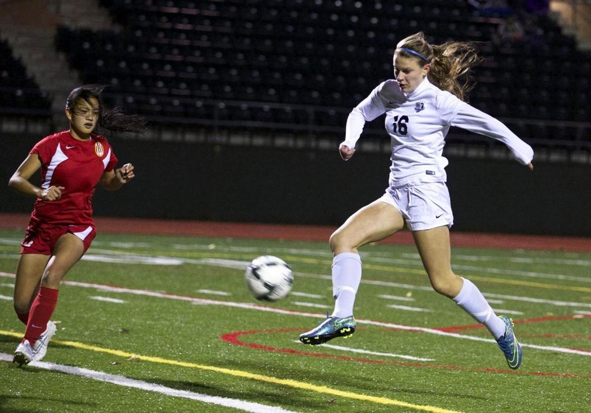 Squalicum's Kim Dorr scores a goal during a 3-0 victory over Steilacoom in the first round of the Class 2A State Playoffs Nov. 10 at Civic Stadium in Bellingham.