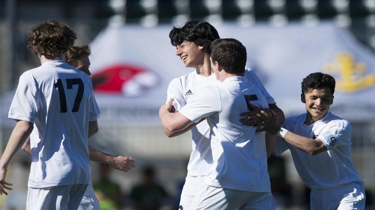 Edmonds-Woodway vs. Squalicum soccer gallery