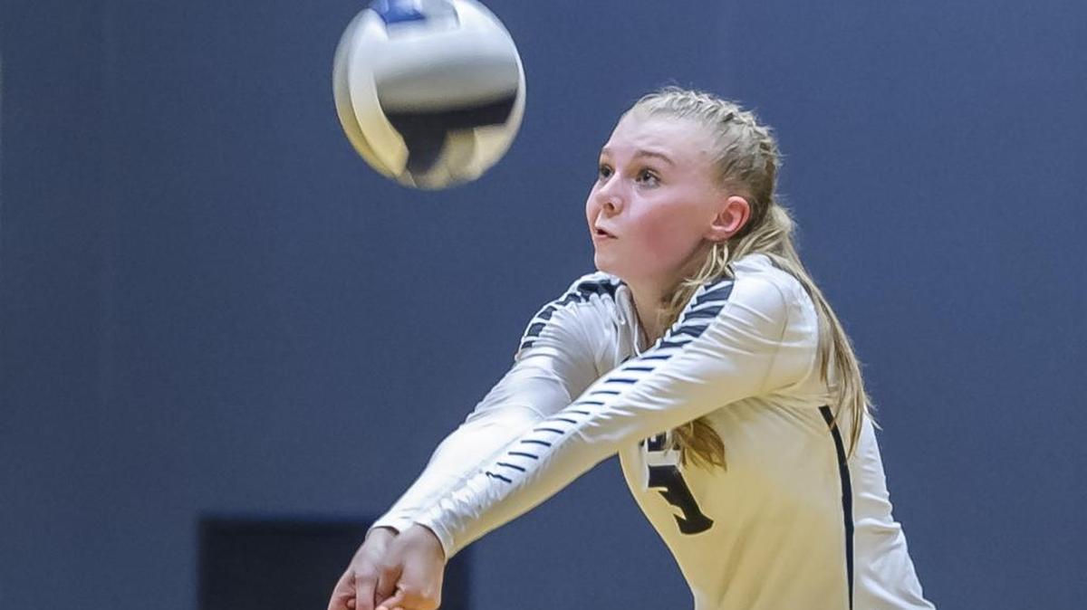 Squalicum libero Sydney Glover returns a serve from Lynden Christian during a Sept. 27 match. Squalicum moved back into the top 10 in Class 3A in the Week 5 Washington State Volleyball Coaches Association state rankings released Monday.