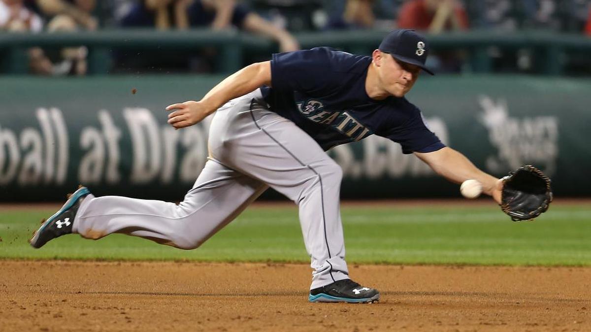 The Mariners’ Kyle Seager won the American League Gold Glove Award for third basemen last season but will have to watch either Adrian Beltre, Manny Machado or Evan Longoria win it this year.