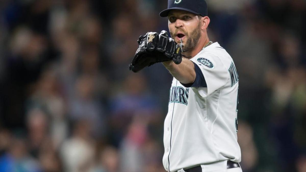 Reliever Tom Wilhelmsen is back with the Mariners after agreeing to a one-year deal.